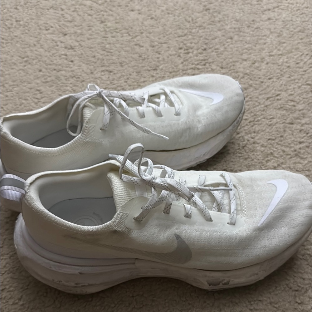 Nike Run Invincible 3